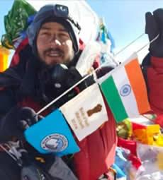 Manish Kasaniyal Everest Climber June 2021